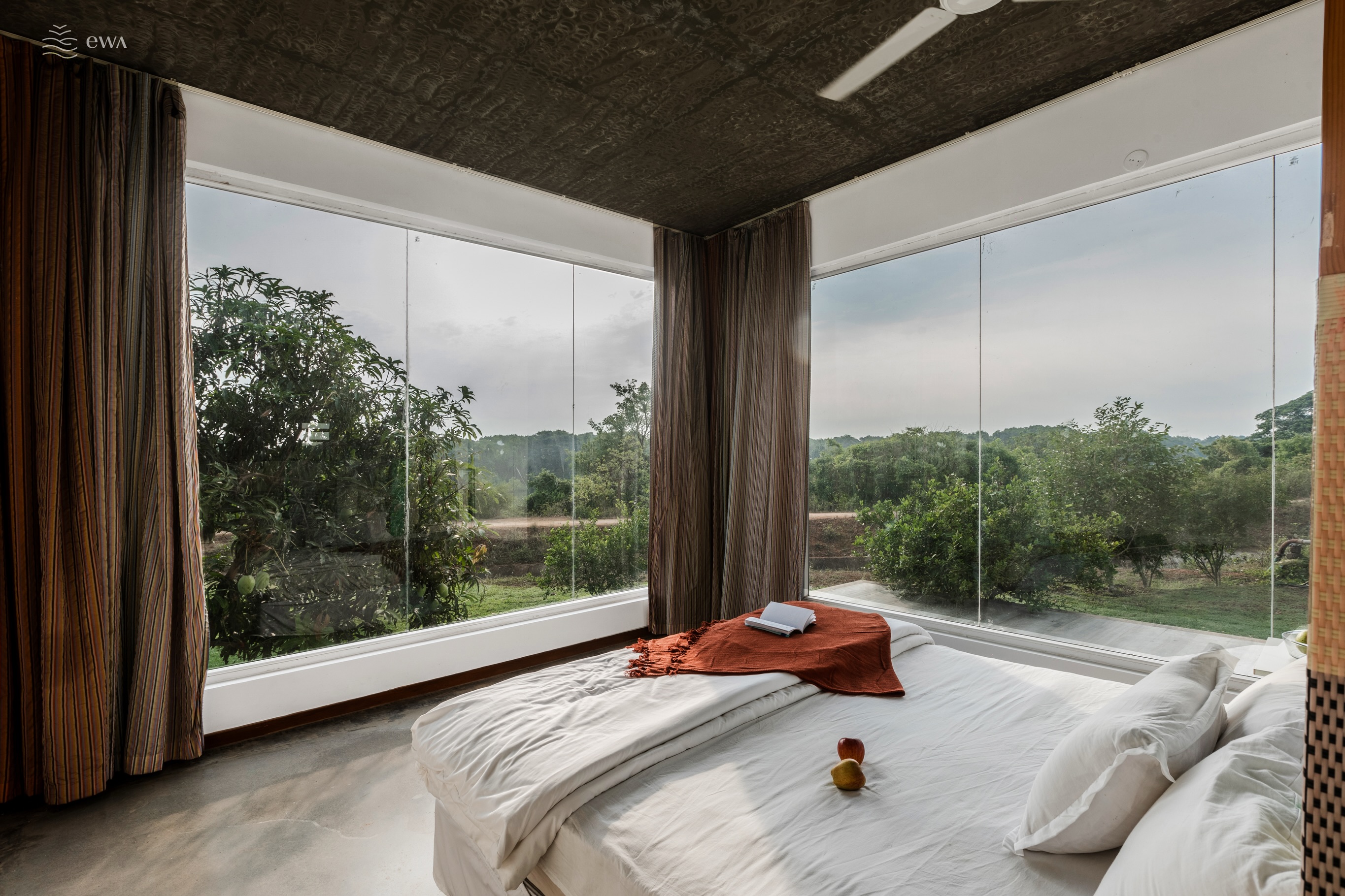 Glass Pavilion Villa 2